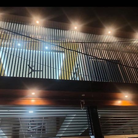 Hotel O Home Aditya Inn Suits Homestay Ayodhya Экстерьер фото